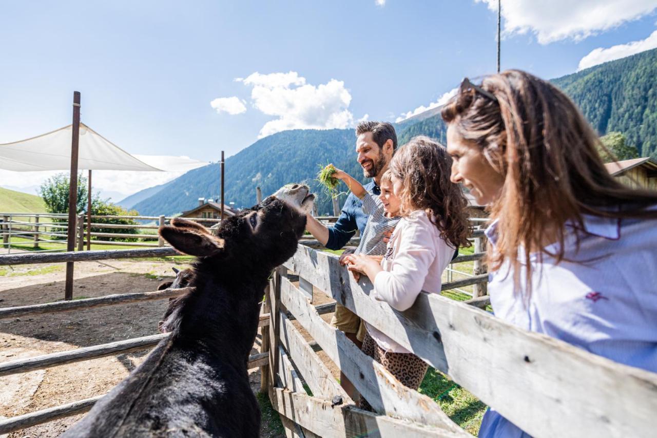 Hotel Fameli Olang Dış mekan fotoğraf