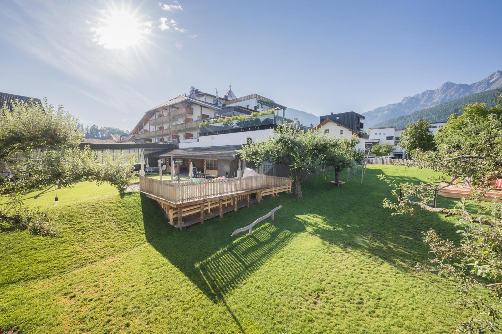 Hotel Fameli Olang Dış mekan fotoğraf